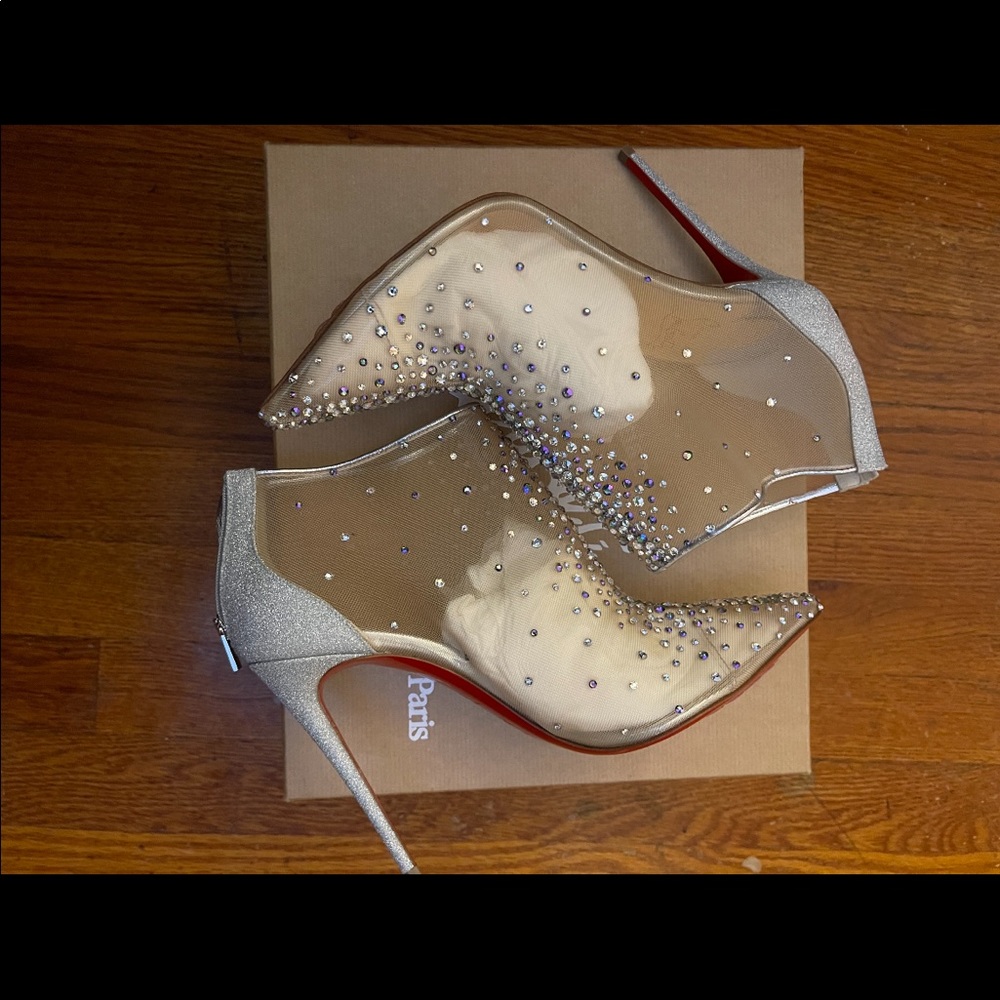 Red bottoms